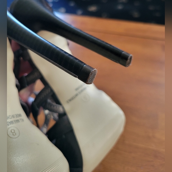 Shi by Journeys strappy  platform spike heels - Picture 6 of 16